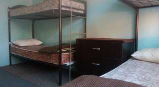 Гостиница Дивный Хостел Индустриальный Двухъярусная кровать в общем номере для женщин-1